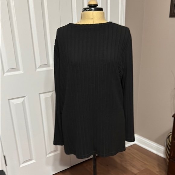 COPY - Gray Knit Long Sleeve Top - Picture 5 of 6